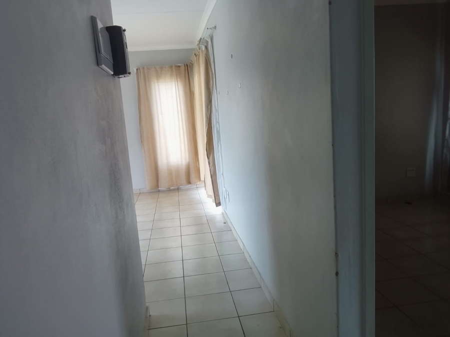 To Let 3 Bedroom Property for Rent in Waterkloof North West